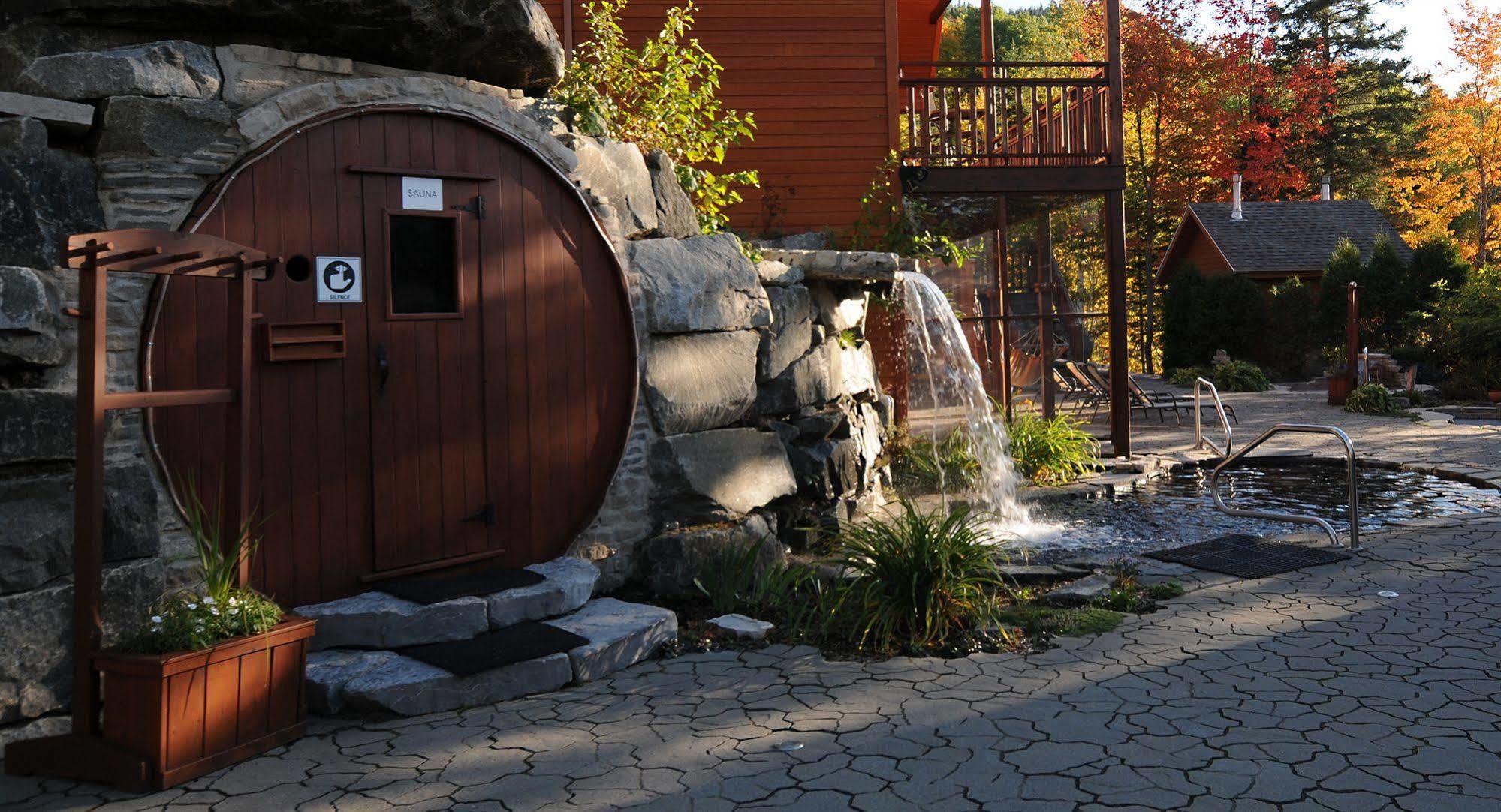Maison De Vebron L'Anse-Saint-Jean Exterior photo
